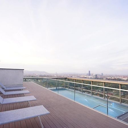 Suite In High-Rise On The Danube Vídeň Exteriér fotografie