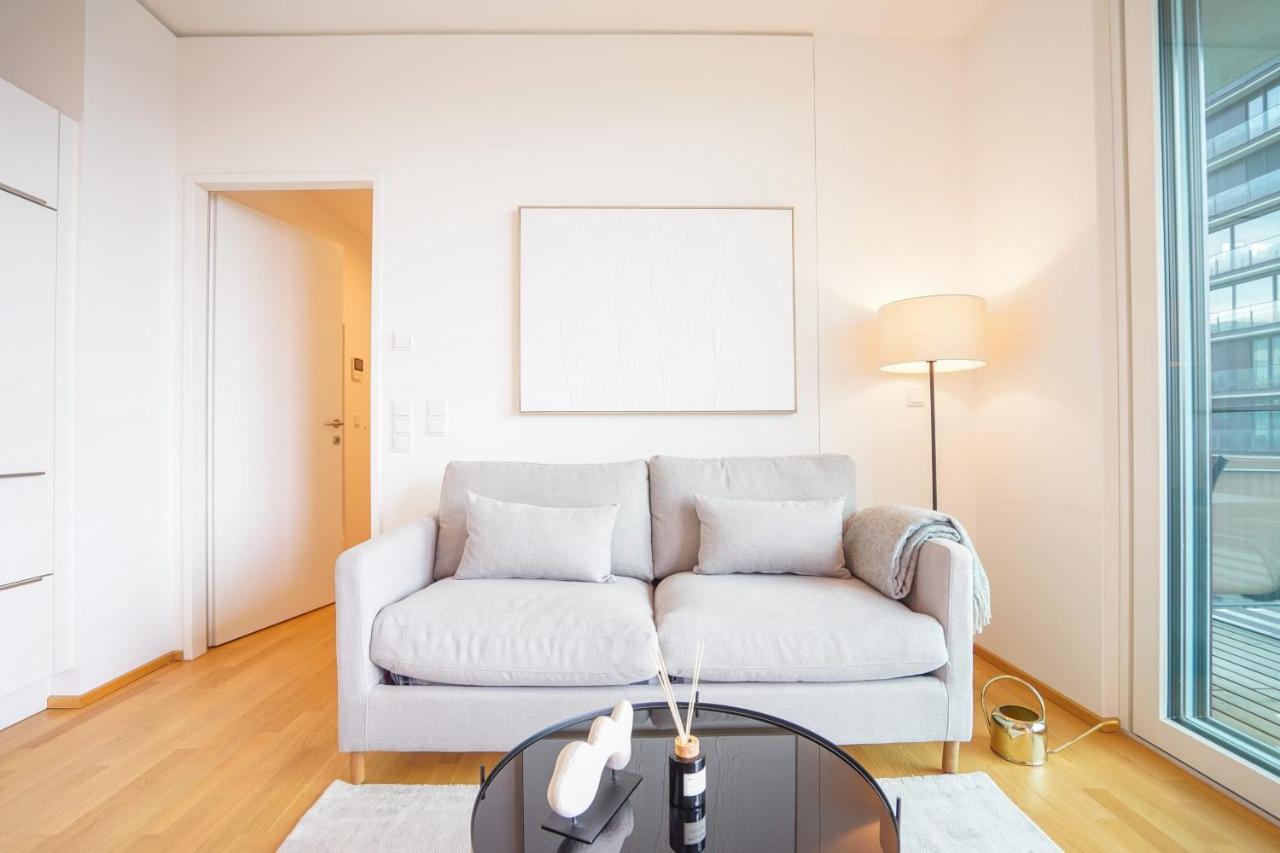 Suite In High-Rise On The Danube Vídeň Exteriér fotografie